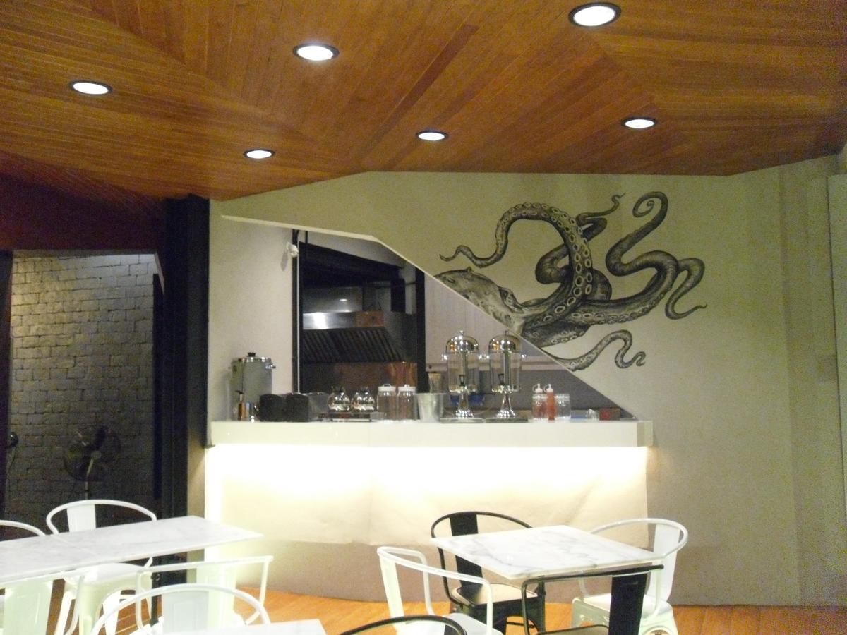 Sea Crest By Jomtien Hotel Exterior foto