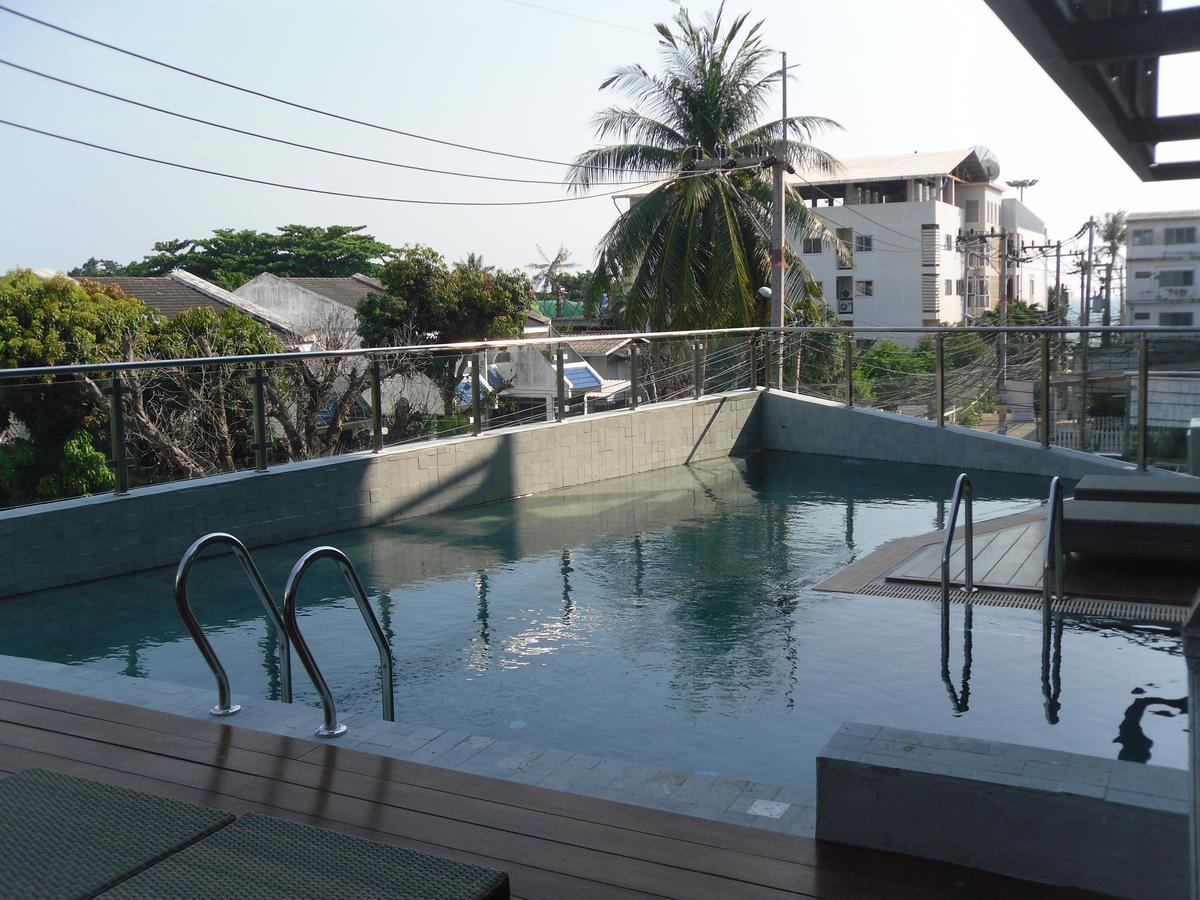 Sea Crest By Jomtien Hotel Exterior foto